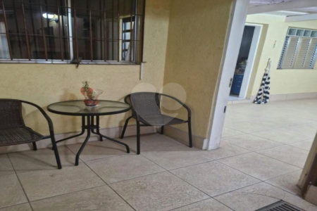 Casa à venda com 3 quartos, sendo 1 suíte, em Vila Paulista, São Paulo, SP