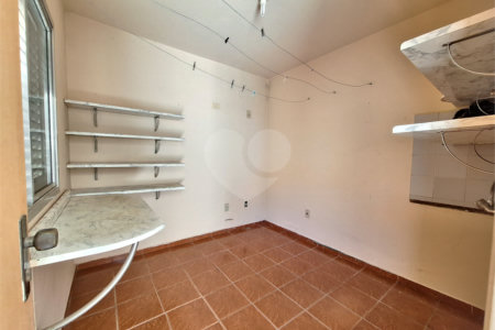 Casa à venda ou para alugar com 4 quartos, sendo 2 suítes,  em Santa Rosa, Vinhedo, SP