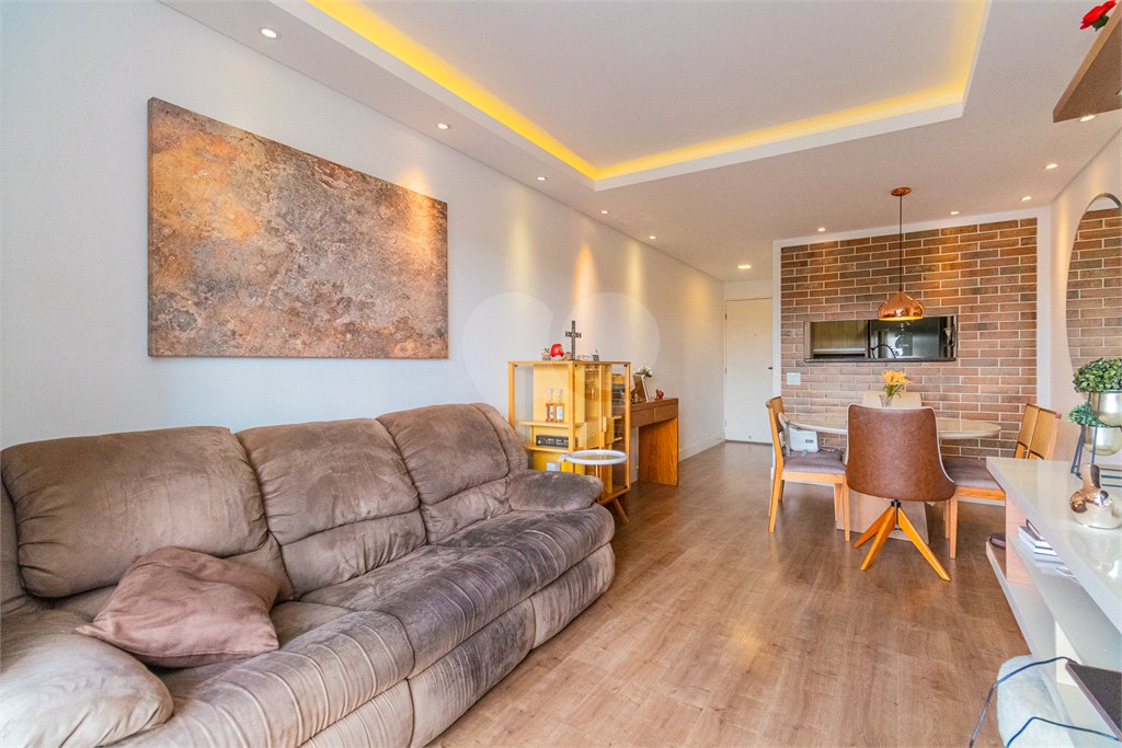 Apartamento à venda com 3 quartos, sendo 1 suíte, em Jardim Marajoara, São Paulo, SP