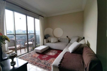 Apartamento à venda com 2 quartos, sendo 1 suíte, em Jardim Itacolomi, São Paulo, SP