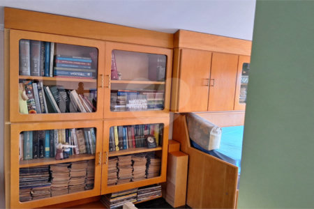 Sobrado à venda com 3 quartos, sendo 1 suíte, em Jardim Saira, Sorocaba, SP