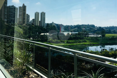 Apartamento à venda com 1 suíte em Chácara Santo Antônio, São Paulo, SP