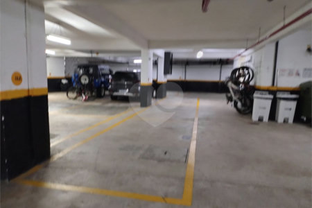 Apartamento para alugar com 3 suítes em Campo Belo, São Paulo, SP