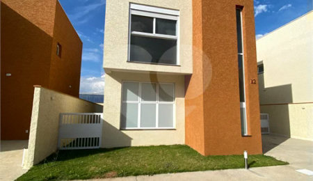Casa à venda ou para alugar com 3 suítes no condomínio 14 Casas, Atibaia - SP