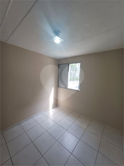 Apartamento à venda com 2 quartos em Jardim Santa Mônica, São Paulo, SP