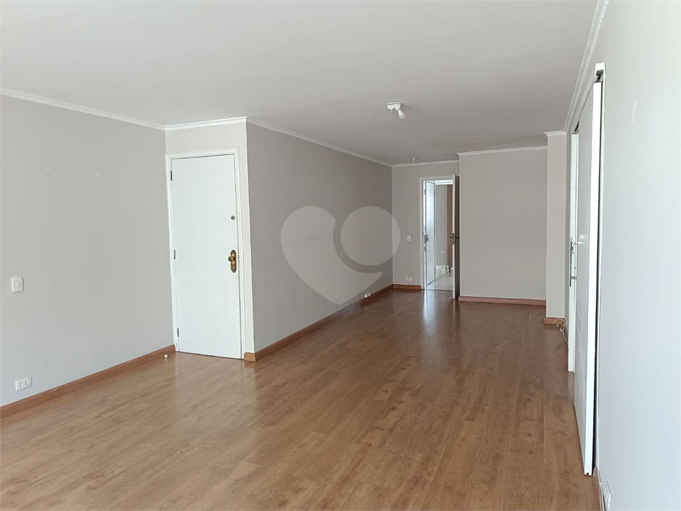 Apartamento à venda com 4 quartos, sendo 2 suítes, em Itaim Bibi, São Paulo, SP