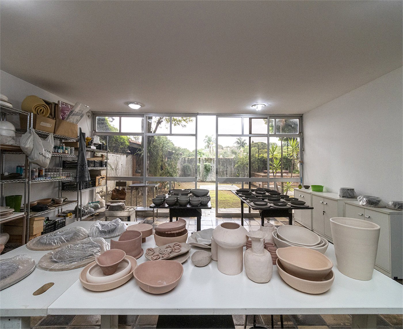 Casa à venda com 3 quartos, sendo 2 suítes, em Alto de Pinheiros, São Paulo, SP