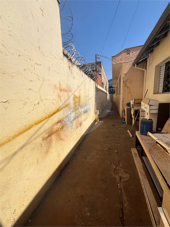 Casa Térrea à venda com 3 quartos em Campos Elíseos, Ribeirão Preto, SP