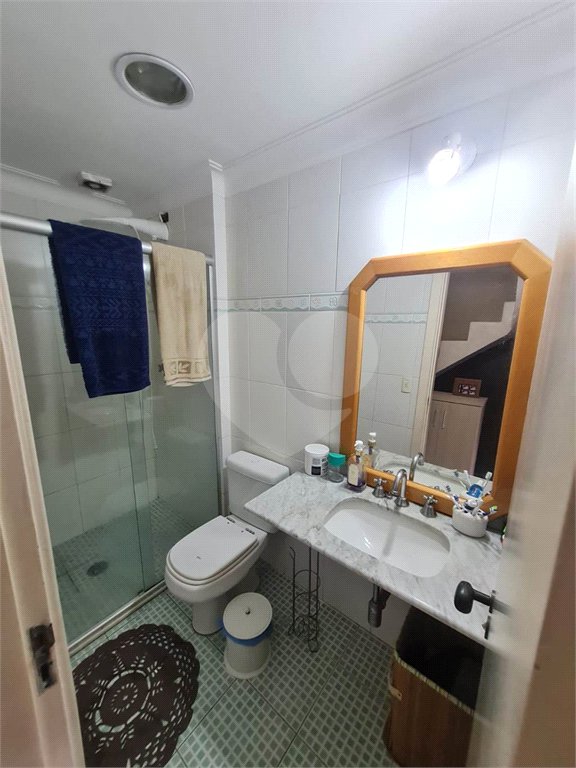 Casa à venda com 3 quartos, sendo 1 suíte, no condomínio Moradas do Ipê, São Paulo - SP