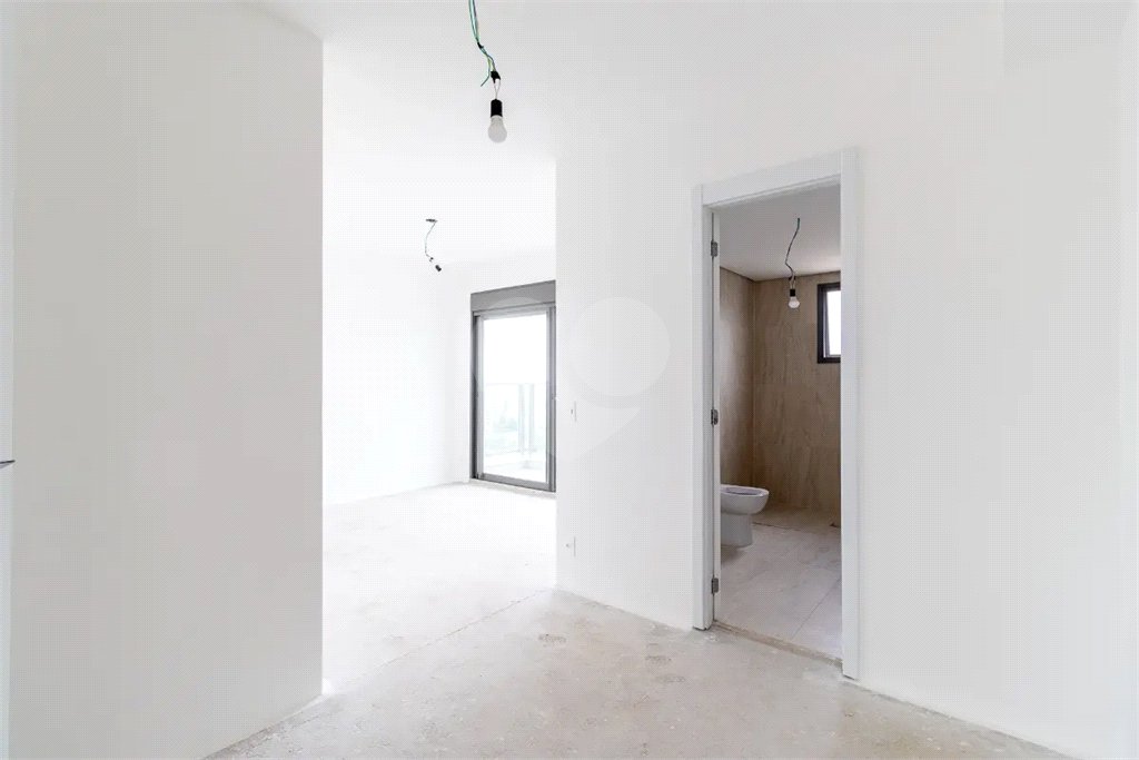 Apartamento à venda com 3 suítes em Brooklin Paulista, São Paulo, SP