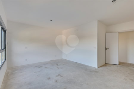 Apartamento à venda com 3 suítes em Jardim Marajoara, São Paulo, SP