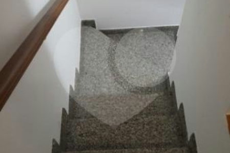 Casa em condomínio à venda com 3 quartos, sendo 1 suíte,  em Vila São Silvestre, São Paulo, SP