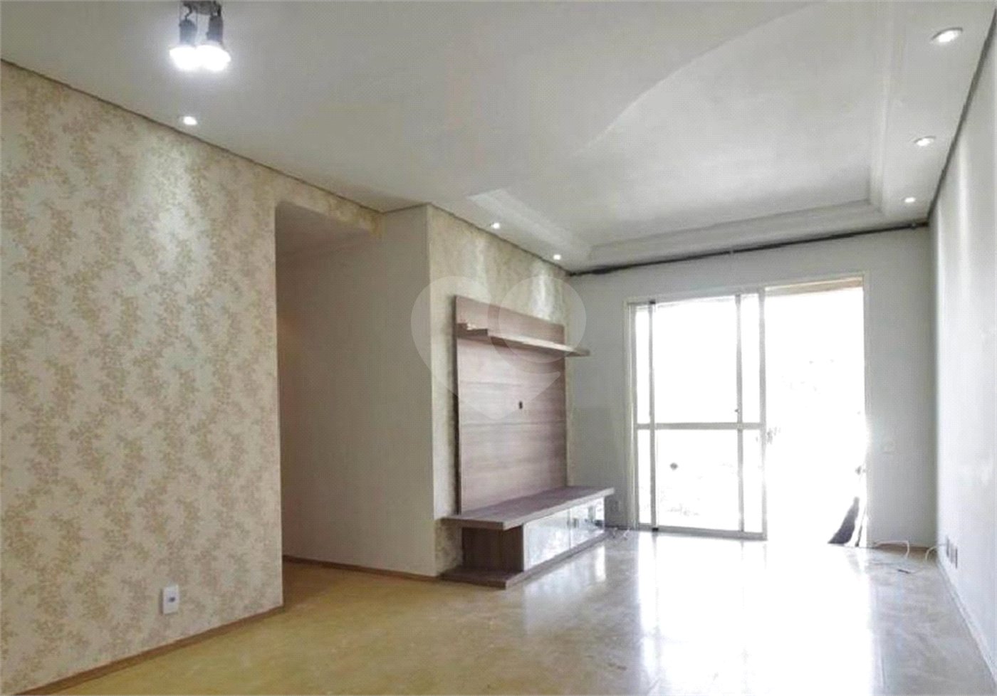 Apartamento à venda com 3 quartos, sendo 1 suíte,  em Jardim Ampliação, São Paulo, SP