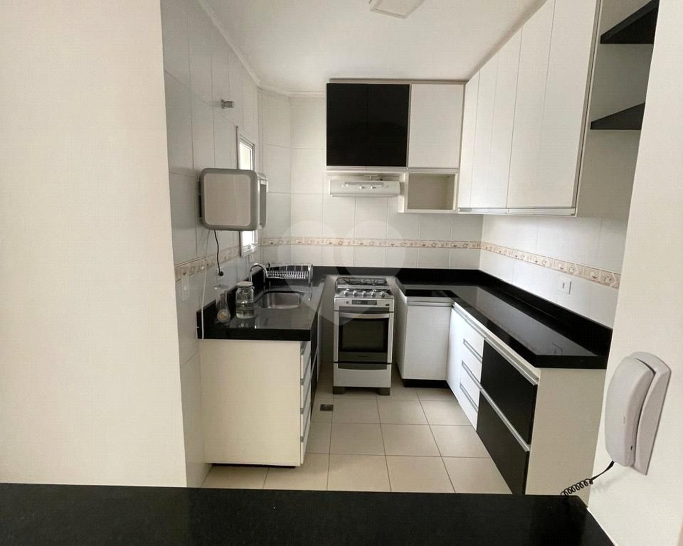 Casa à venda com 2 quartos, sendo 1 suíte, no condomínio Firenze, Sorocaba - SP