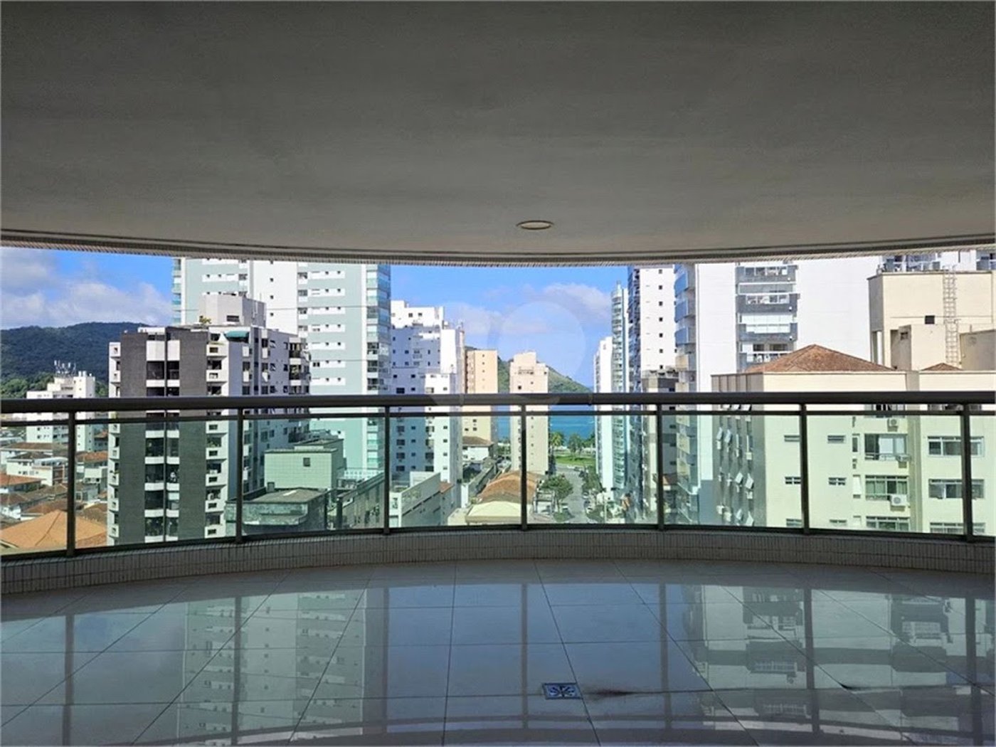 Apartamento Residencial à venda, Ponta da Praia, Santos - AP0507.