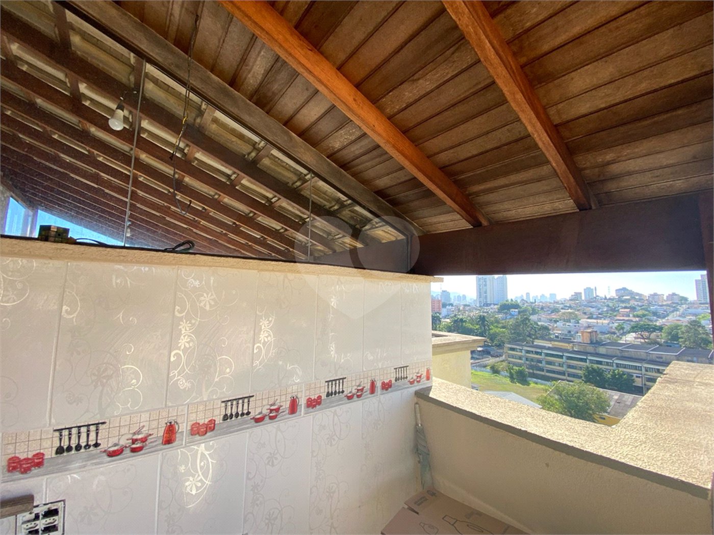 Apartamento à venda com 3 quartos, sendo 1 suíte,  em Alto Ipiranga, Mogi das Cruzes, SP