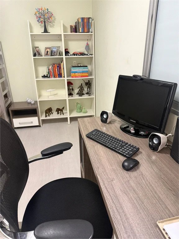 Casa à venda com 3 quartos, sendo 1 suíte, no condomínio Villas de São Francisco, São Paulo - SP