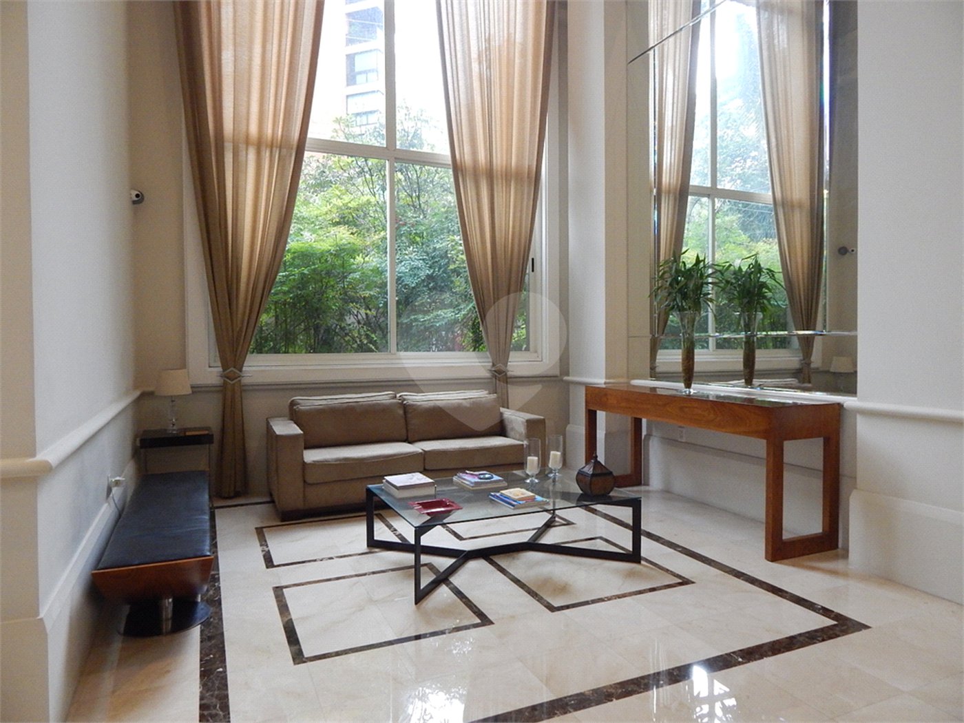 Apartamento à venda com 4 suítes em Moema, São Paulo, SP