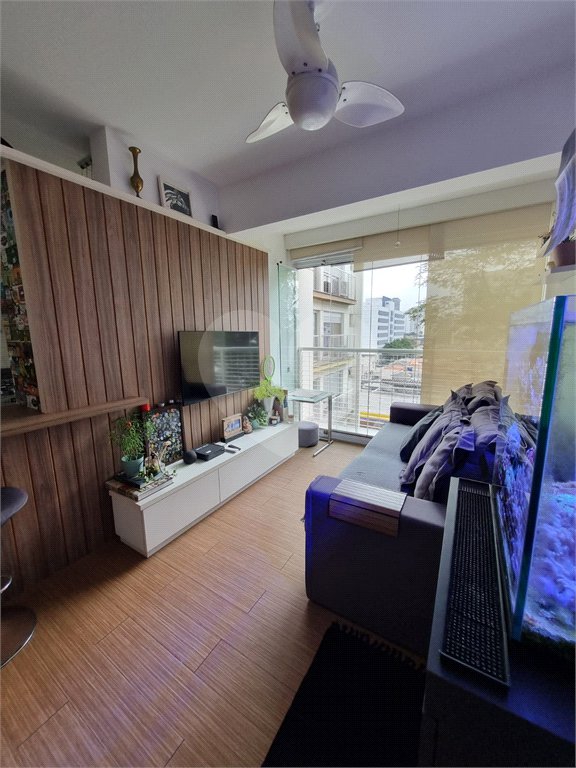 Apartamento à venda com 2 quartos, sendo 1 suíte, em Chácara Santo Antônio (zona Sul), São Paulo, SP