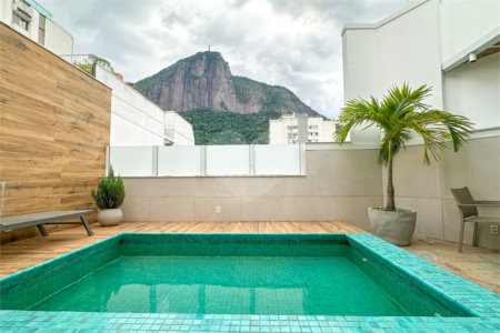 Cobertura à venda com 7 quartos, sendo 3 suítes,  em Lagoa, Rio de Janeiro, RJ