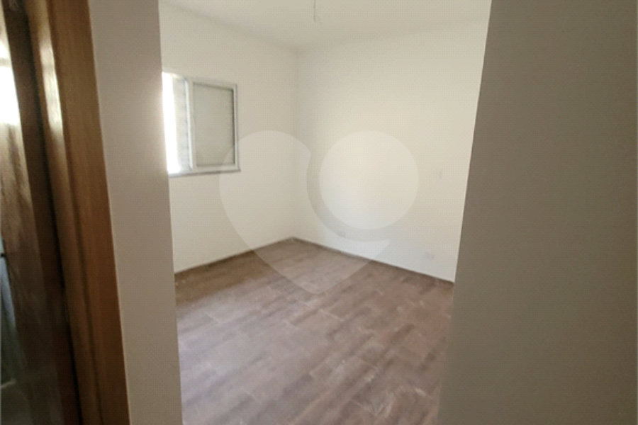 Casa à venda com 3 quartos, sendo 1 suíte,  no condomínio Vale dos Gansos, Mairiporã - SP