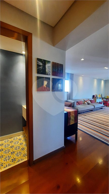 Apartamento à venda com 4 quartos, sendo 2 suítes, em Morumbi, São Paulo, SP