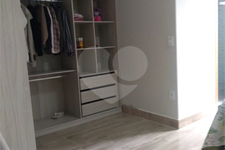 Casa à venda com 3 quartos, sendo 1 suíte, no condomínio Terras da Estância, Paulínia - SP