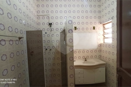 Casa à venda com 6 quartos em Jardim Oriental, São Paulo, SP