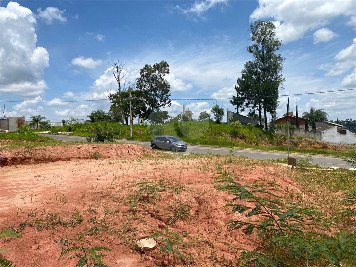 Terreno à venda no condomínio Bella Atibaia, Atibaia - SP