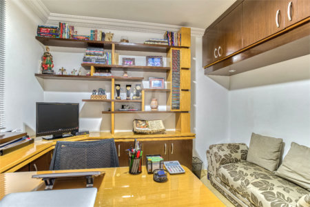 Apartamento à venda com 4 quartos, sendo 3 suítes, em Alto da Boa Vista, São Paulo, SP
