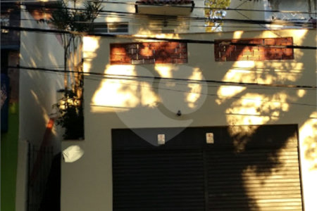 Casa à venda com 3 quartos em Vila Pompéia, São Paulo, SP