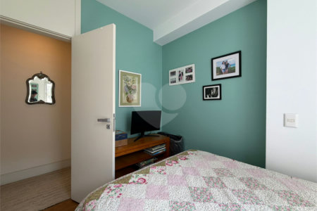 Apartamento à venda com 3 quartos, sendo 1 suíte, em Humaitá, Rio de Janeiro, RJ