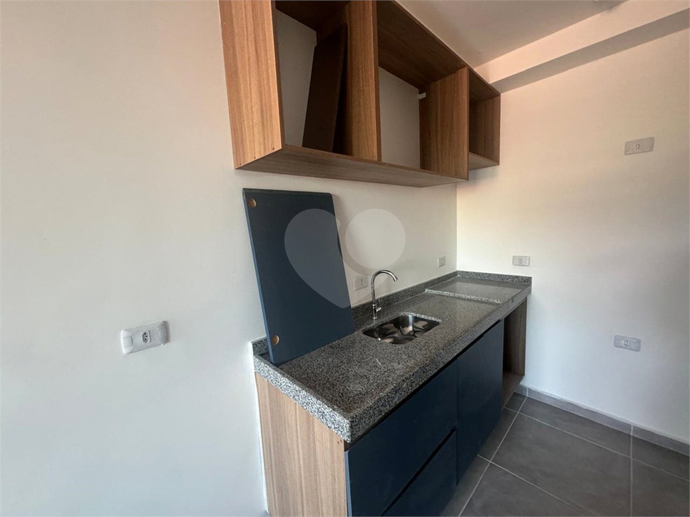 Apartamento à venda com 2 quartos em Tremembé, São Paulo, SP