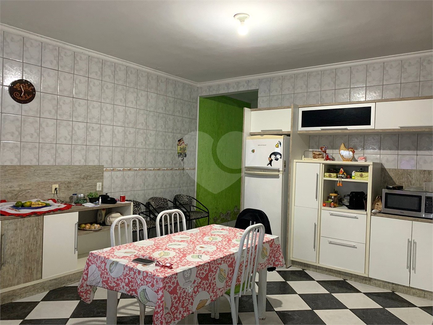 Sobrado à venda com 3 quartos, sendo 2 suítes, em Jardim São Lázaro, Ferraz de Vasconcelos, SP