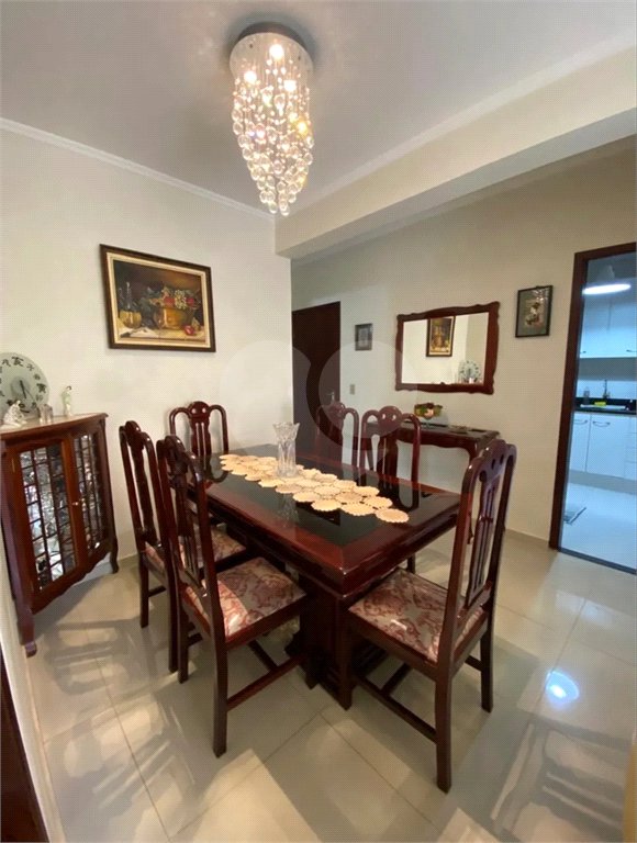 Apartamento à venda com 3 quartos, sendo 1 suíte,  em Jardim Irajá, Ribeirão Preto, SP