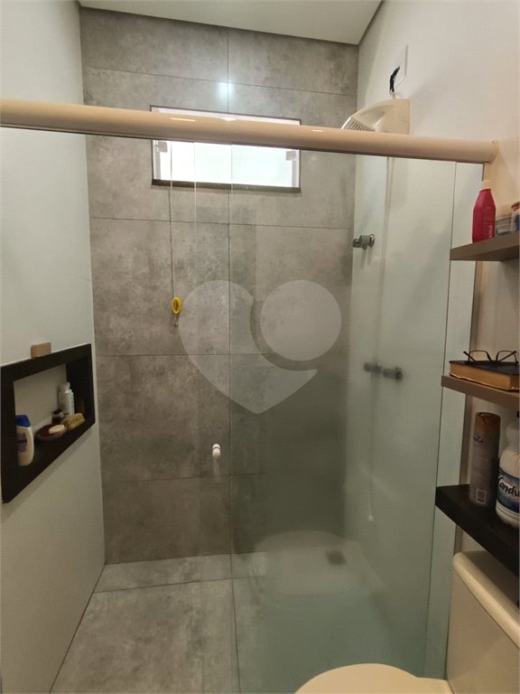 Casa à venda com 3 quartos, sendo 1 suíte,  no condomínio Ipes 2, Tatuí - SP