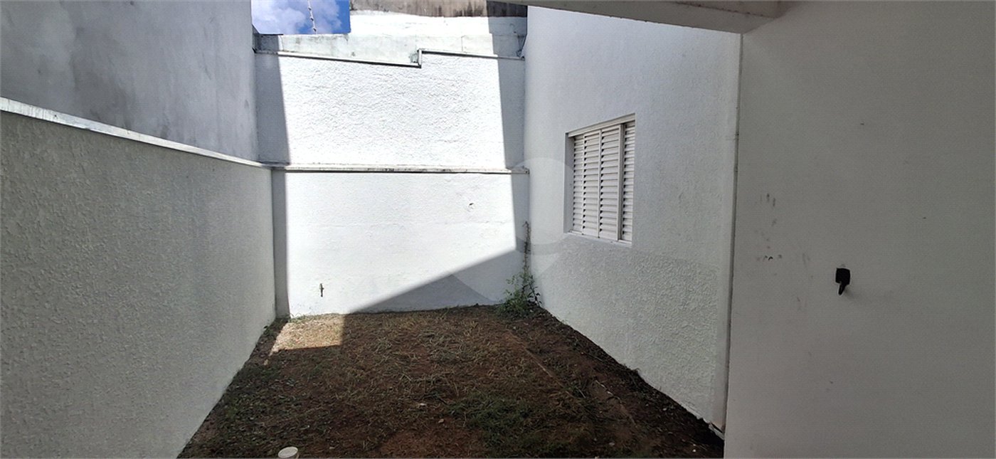 Sobrado à venda com 4 quartos, sendo 1 suíte, em Portal das Acácias, Indaiatuba, SP