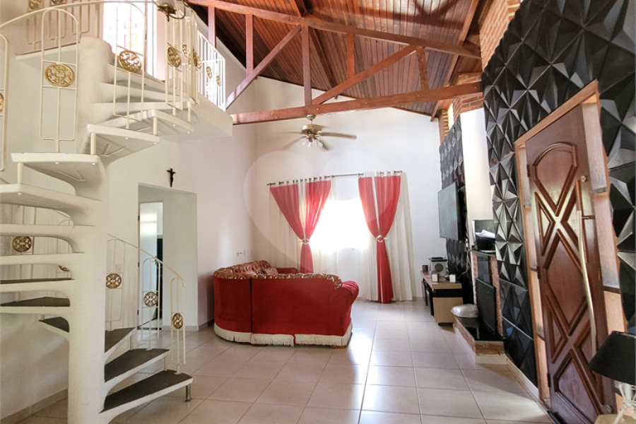Casa à venda com 6 quartos, sendo 1 suíte,  em Rancho Grande, Mairiporã, SP