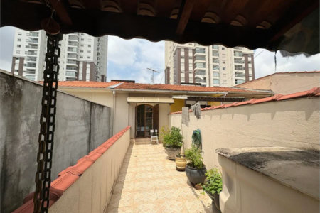 Sobrado à venda com 2 quartos em Ferreira, São Paulo, SP