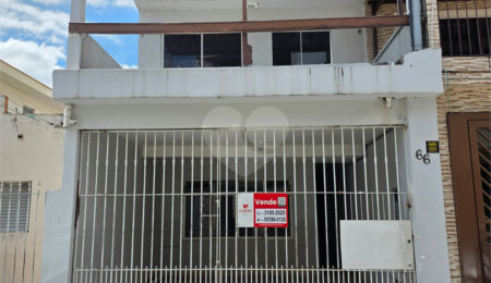 Sobrado à venda com 4 quartos, sendo 1 suíte,  em Rio Pequeno, São Paulo, SP