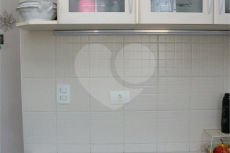 Apartamento à venda com 3 quartos, sendo 1 suíte, em Vila Gomes, São Paulo, SP
