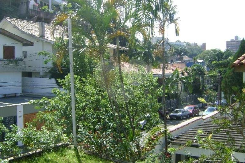 Casa à venda com 4 suítes em Vila Tramontano, São Paulo, SP
