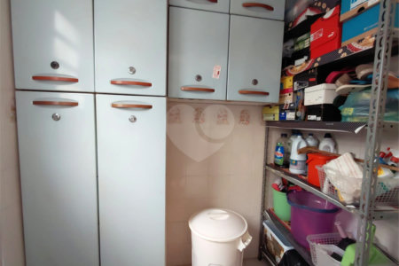 Apartamento à venda com 3 quartos em Vila Romana, São Paulo, SP