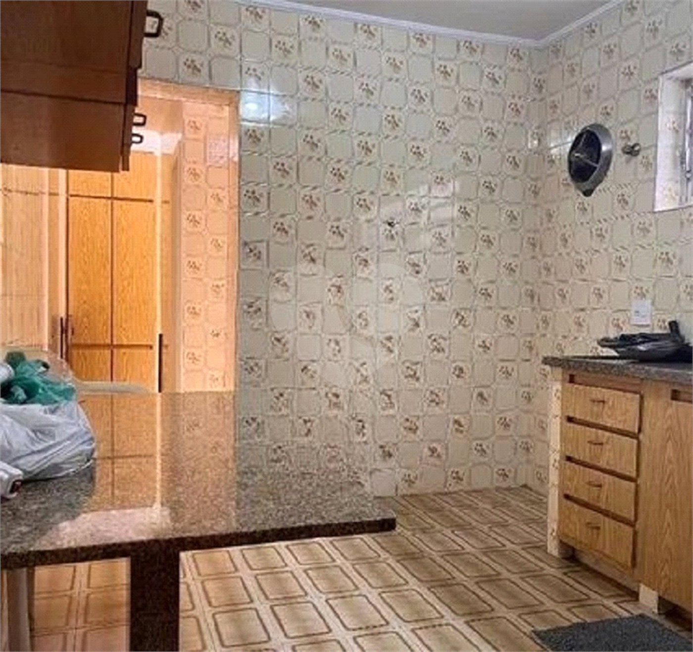 Sobrado à venda com 4 quartos, sendo 1 suíte,  em Alto da Lapa, São Paulo, SP