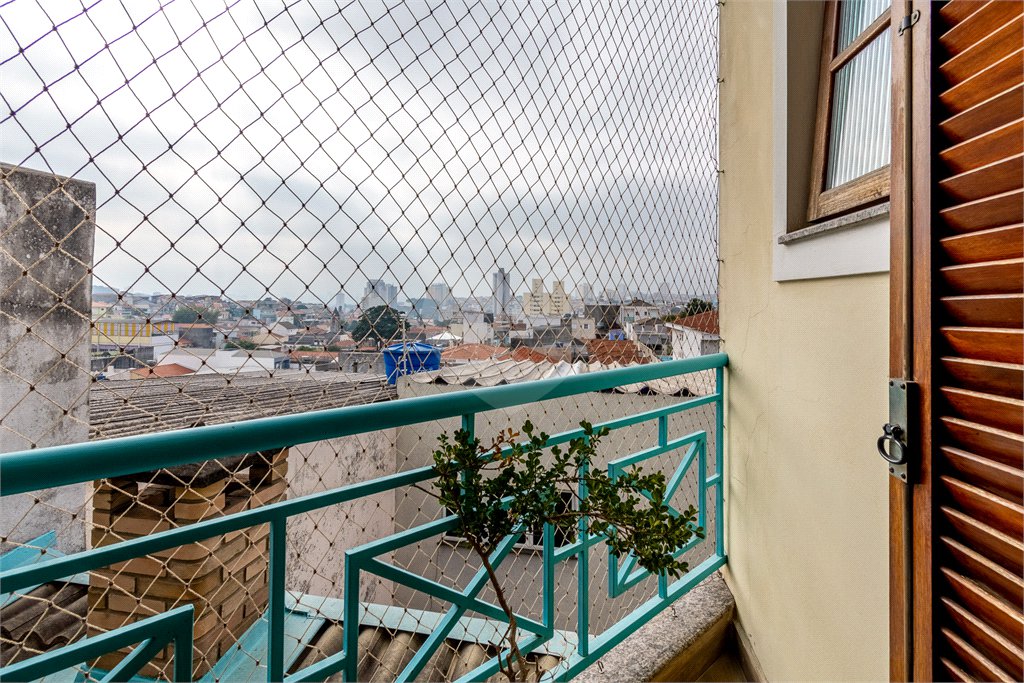 Sobrado à venda com 4 quartos, sendo 3 suítes, em Vila Gustavo, São Paulo, SP