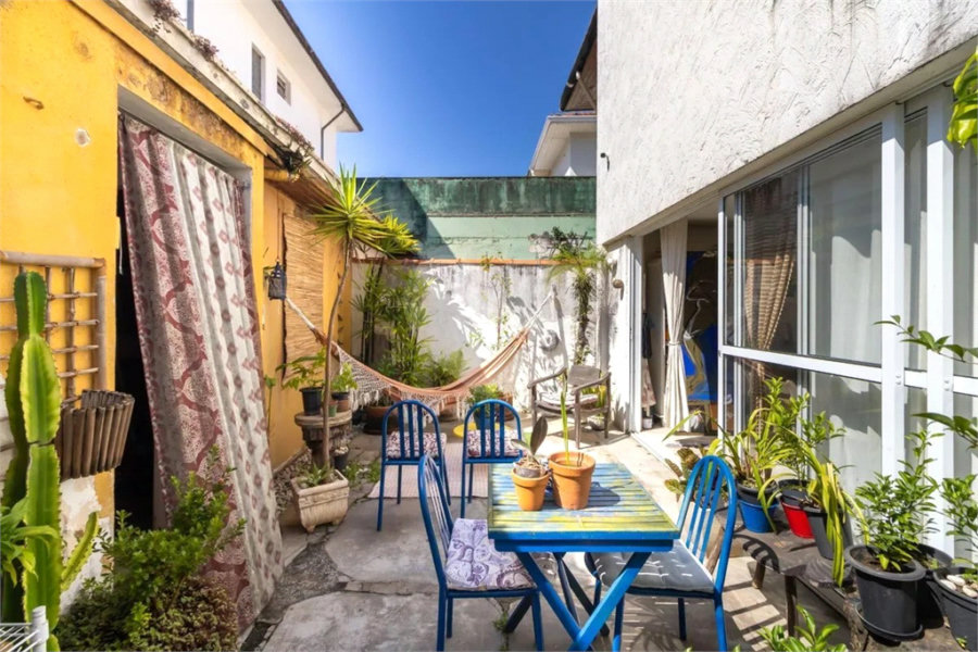 Casa à venda com 3 quartos, sendo 1 suíte, em Perdizes, São Paulo, SP