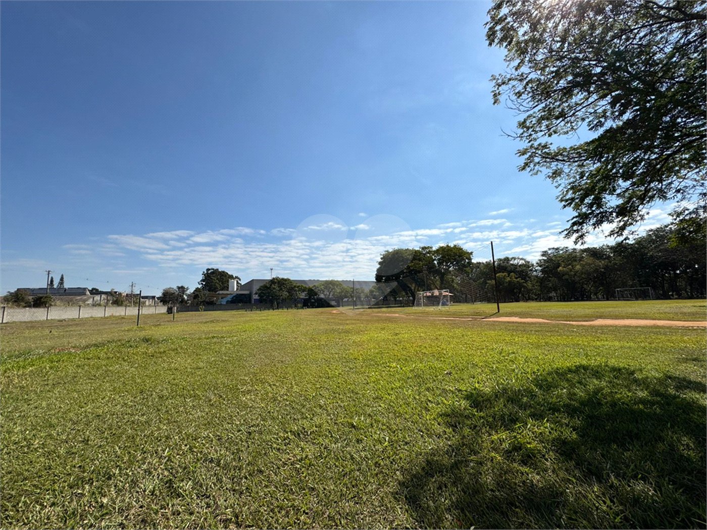 Terreno à venda no condomínio Primavera, Salto - SP