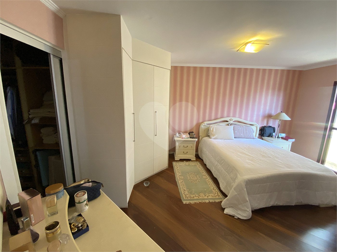 Duplex à venda com 4 suítes em Santana, São Paulo, SP