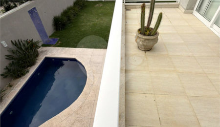 Casa à venda com 4 suítes em Portinho, Cabo Frio, RJ