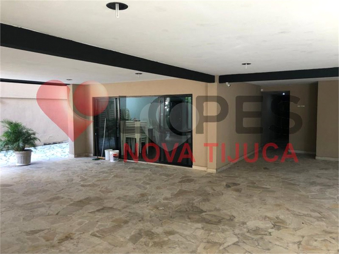 Cobertura à venda com 3 quartos, sendo 2 suítes, em Tijuca, Rio de Janeiro, RJ